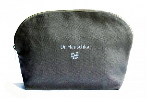 Сумочка косметическая "Dr.Hauschka"